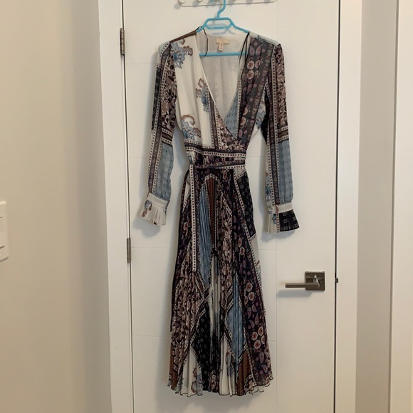 H&M Wrap Dress - Picture 1 of 5